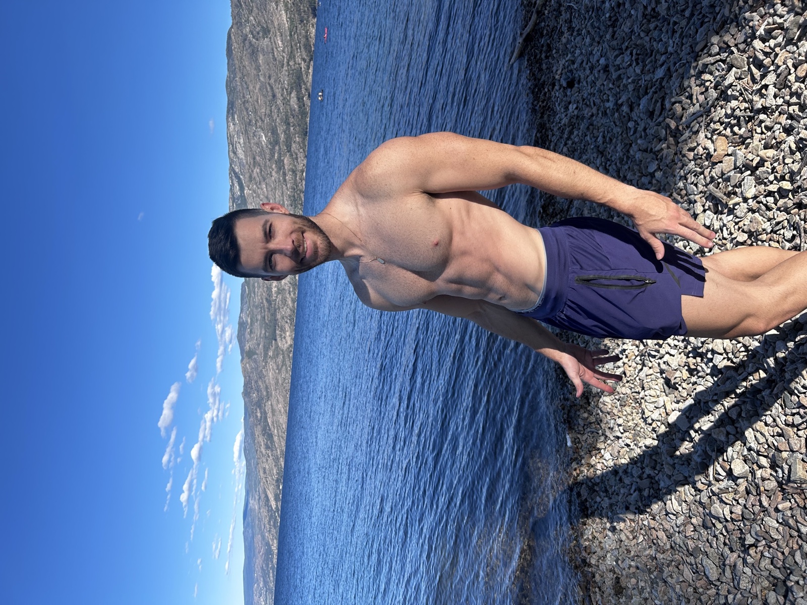 Erik outdoors beside Okanagan Lake